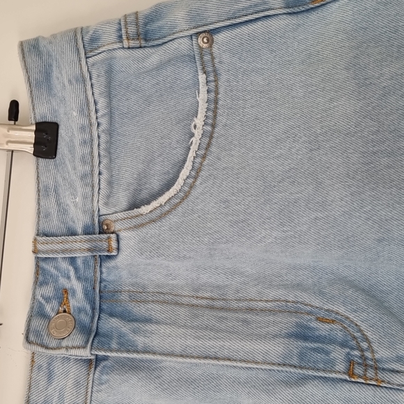 Glassons, blue denim high waist jean shorts, size 10 - Picture 2 of 7